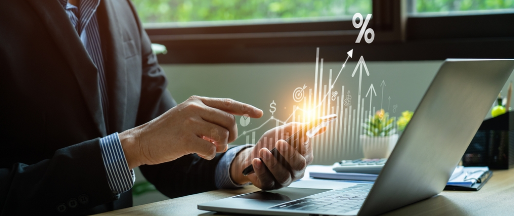 3. Assess Return on Investment (ROI) with Expenses vs. Gains.png